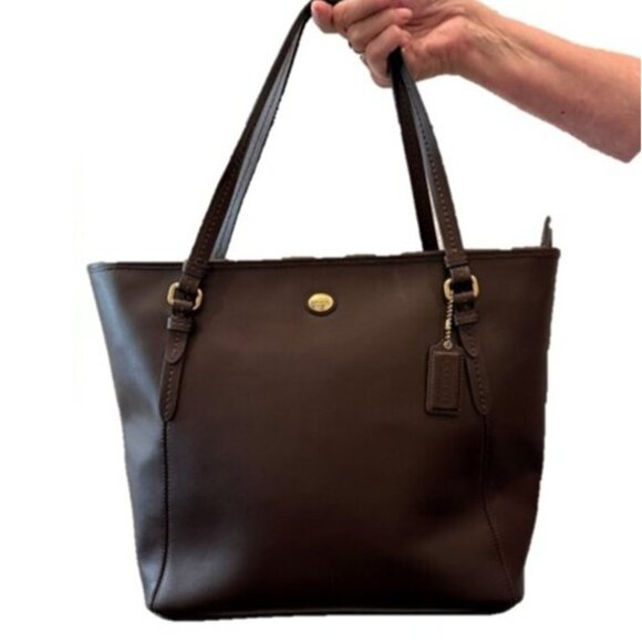 COACH Peyton Shoulder Tote Bag Saffiano Leather 27349 - Picture 1 of 14